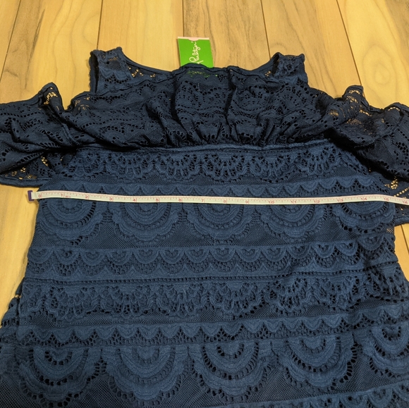 NWT! Lilly Pulitzer Lyra Top High Tide Navy Scalloped Stripe Lace Size S $98 - Picture 9 of 12